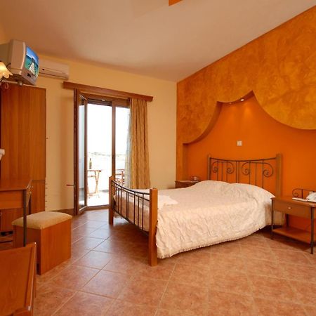 Pension Stella Naxos City Esterno foto